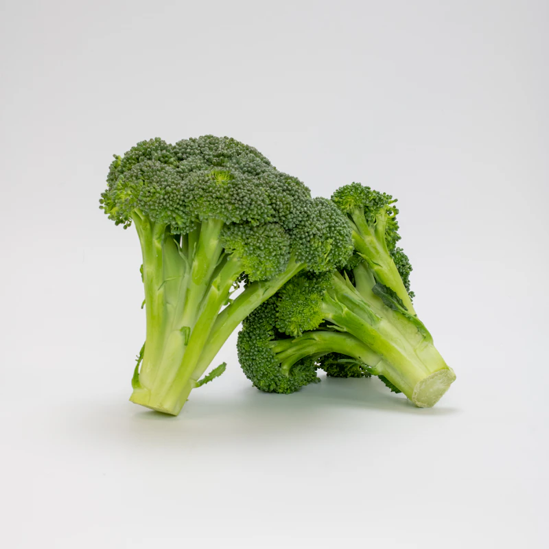 Fresh Broccoli Crowns 2-Count β Fresh Produce at Mega Sale